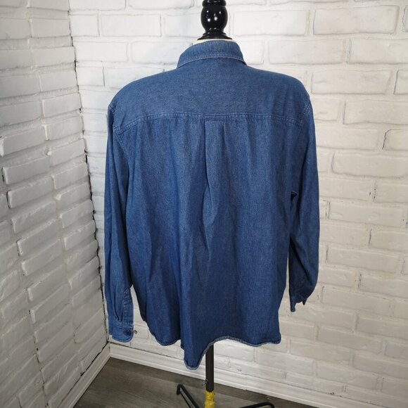 Penningtons Ladies Size 2X Winter Themed Button Front Jean Shirt - Picture 2 of 10